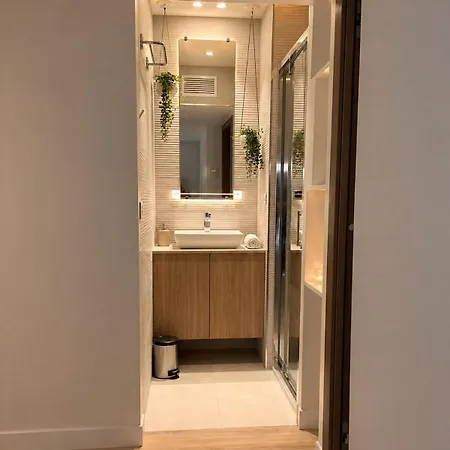 Riviera Beach, Design Near Croisette 아파트 칸느